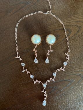 Rose Gold Leaf Vine Necklace and Opal Drop (Gauges 19MM)Set - White Opal